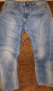 Men's jeans by American Eagle. Size 28x28.